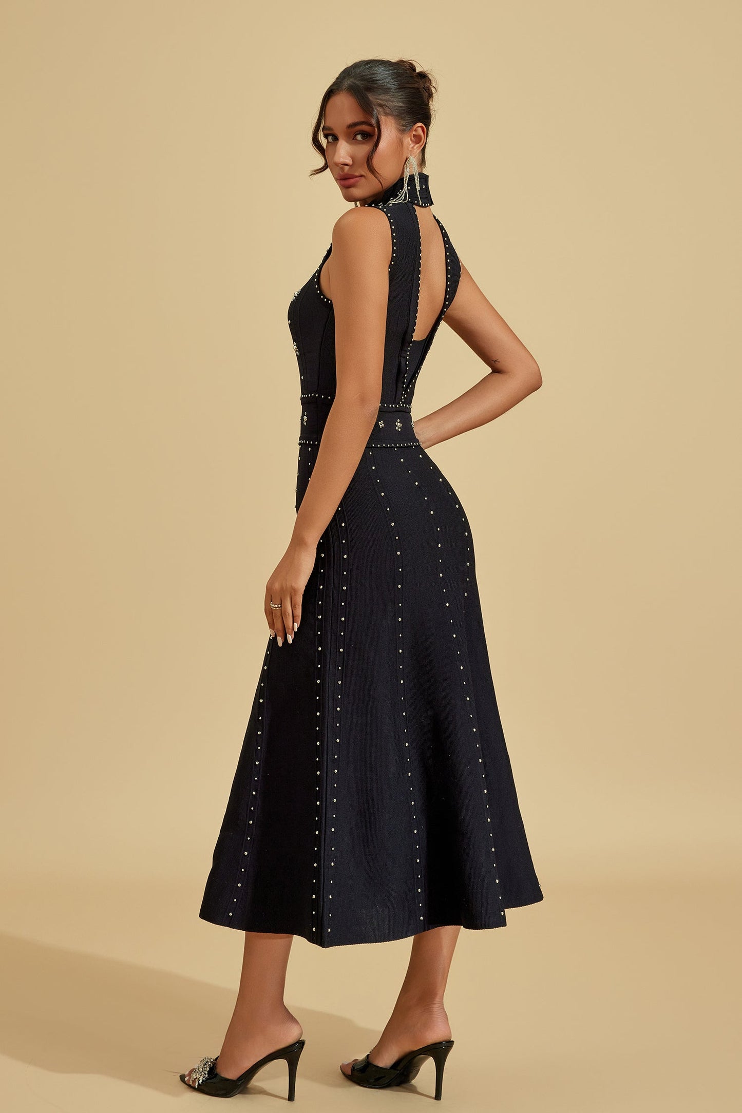 Elegant Embroidered High-Neck Midi Dress – A Statement of Sophisticated Style