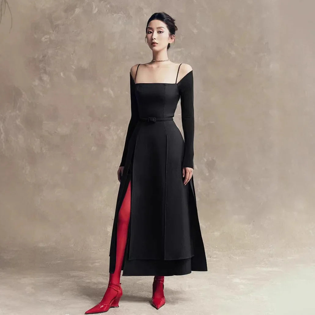 Luxury Cutout High-Neck Maxi Dress – Long Sleeve Red Elegance