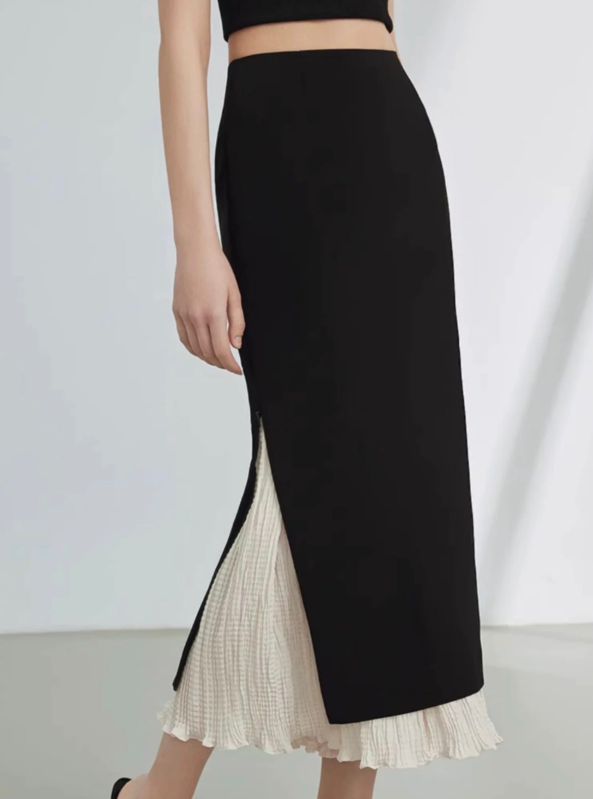 Elegant Stance Double-Layered Midi Skirt