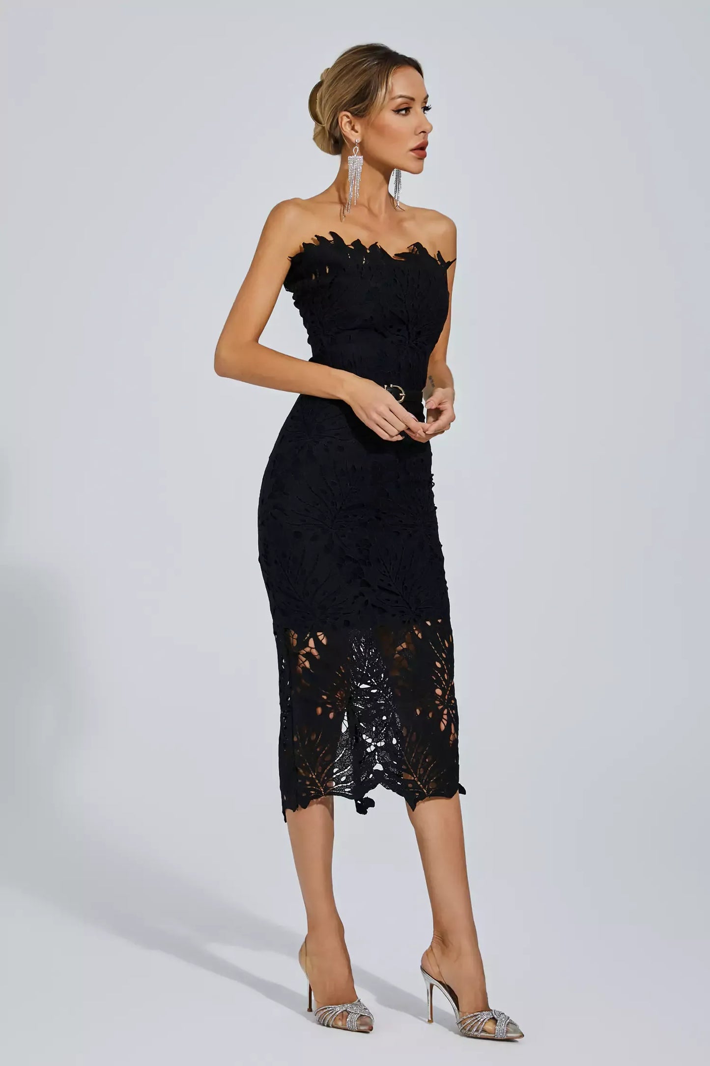 Lace Strapless Midi Evening Dress – Elegant & Captivating