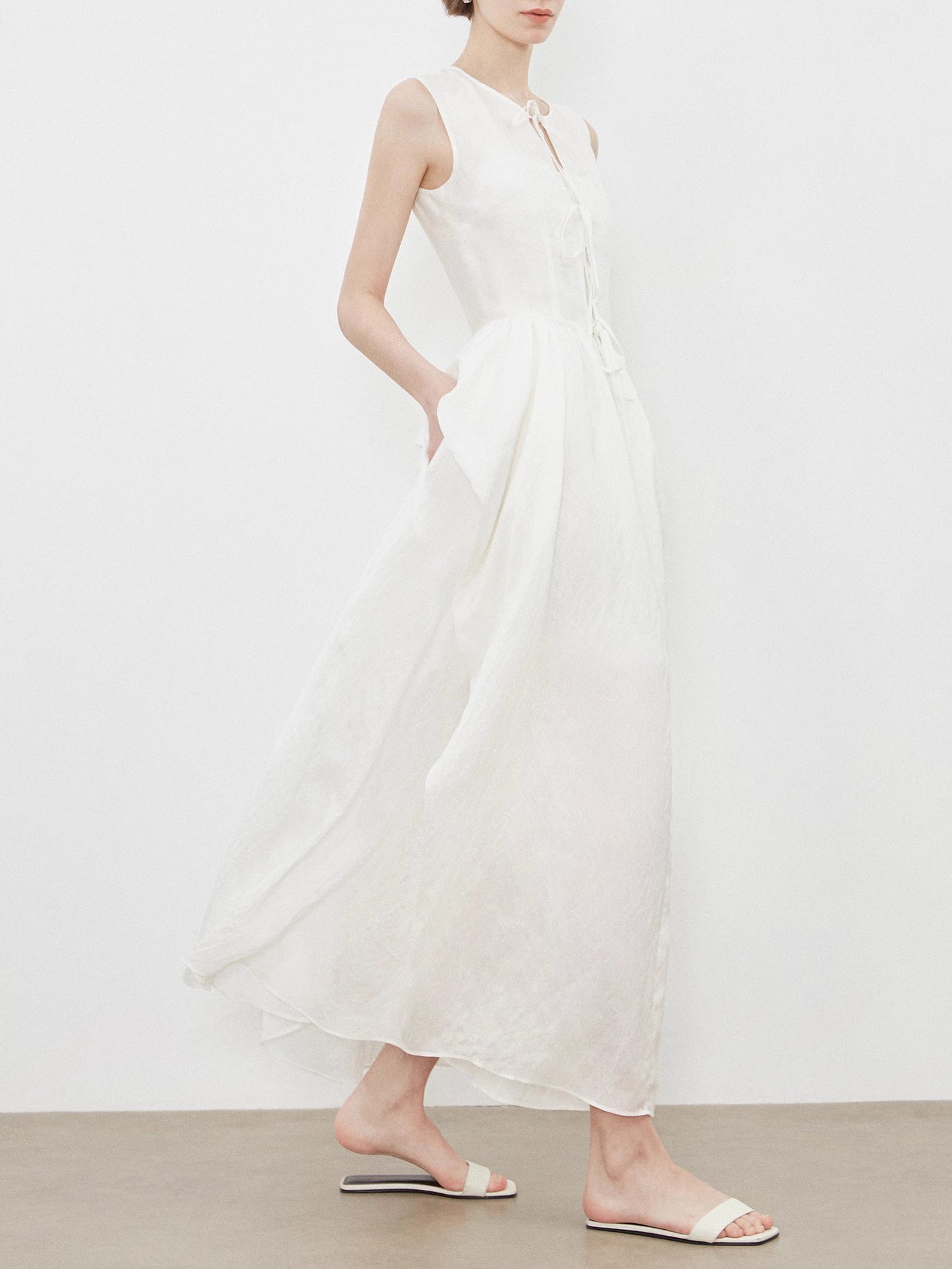 Elegant A-Line Sleeveless Summer Midi Dress
