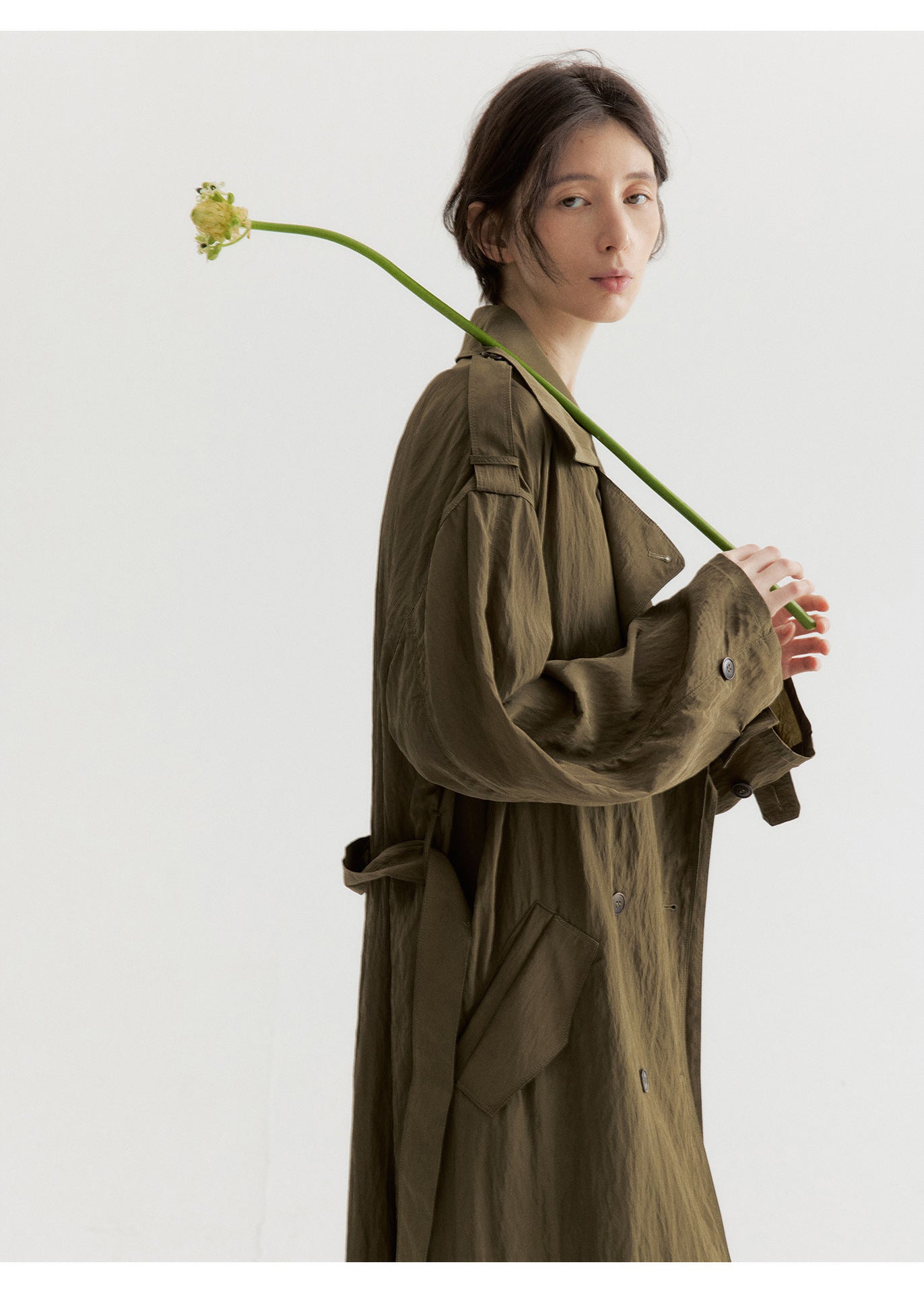 Satin Shine Sleeveless Summer Trench – One Size