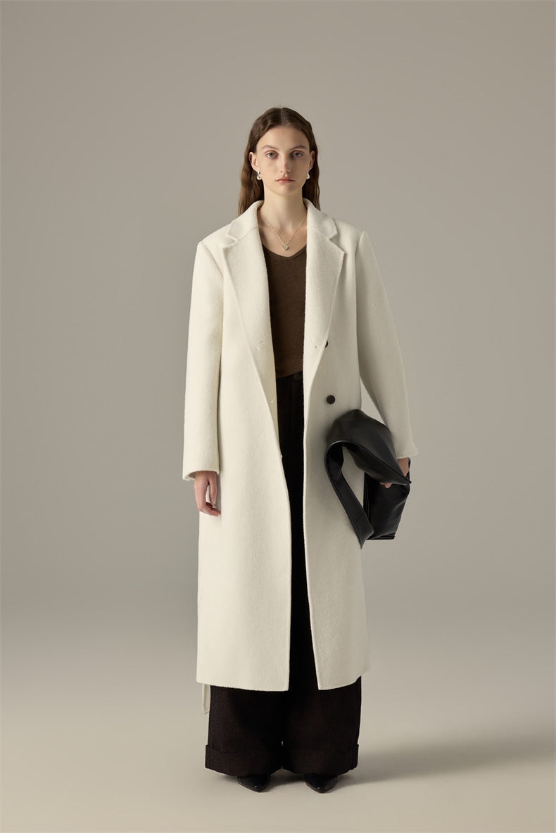 Cashmere Wool Structured Shoulder Coat – Timeless Elegance for Cold Days