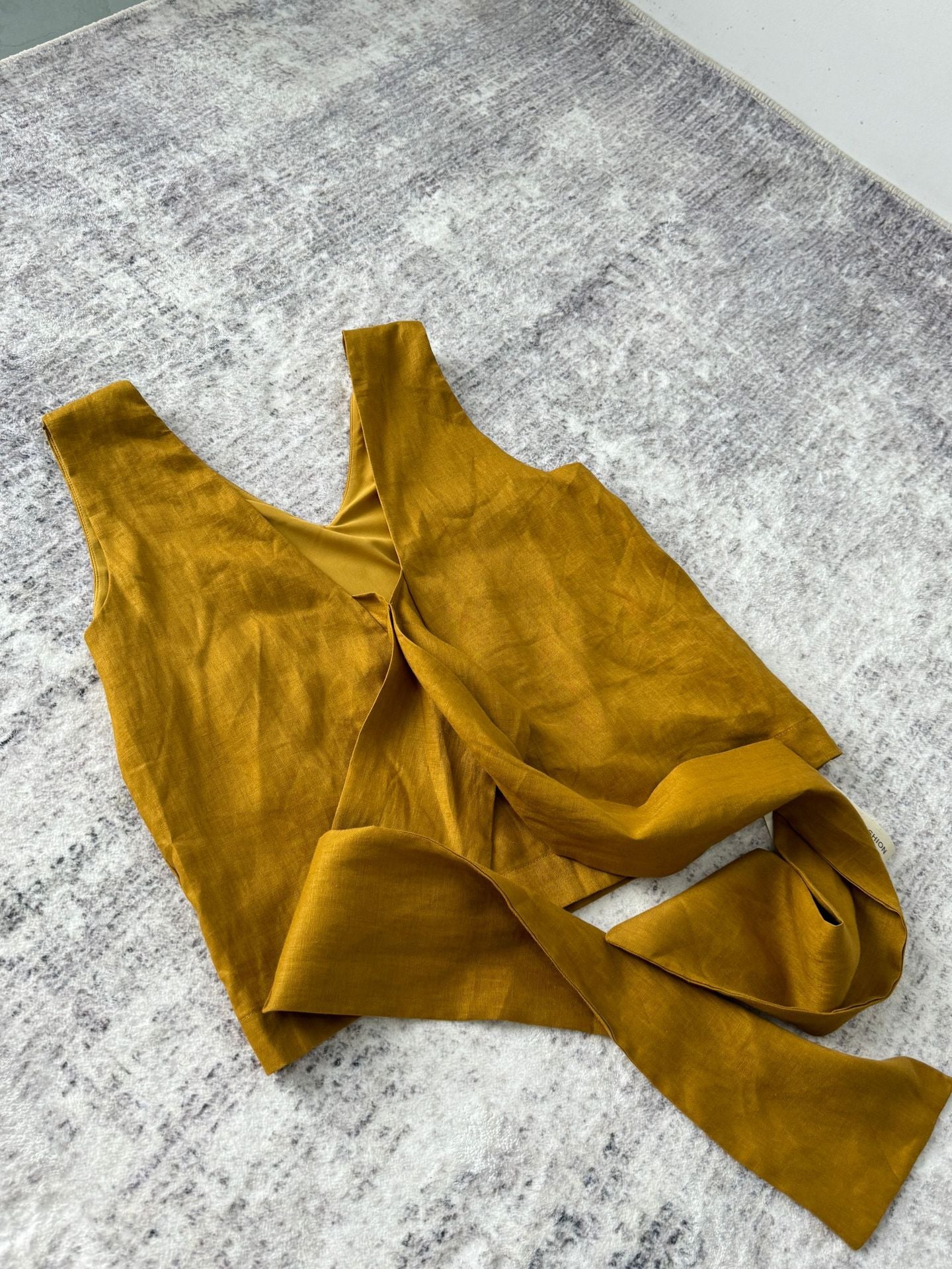 Linen Two-Piece Summer Set with Bow-Tie Back