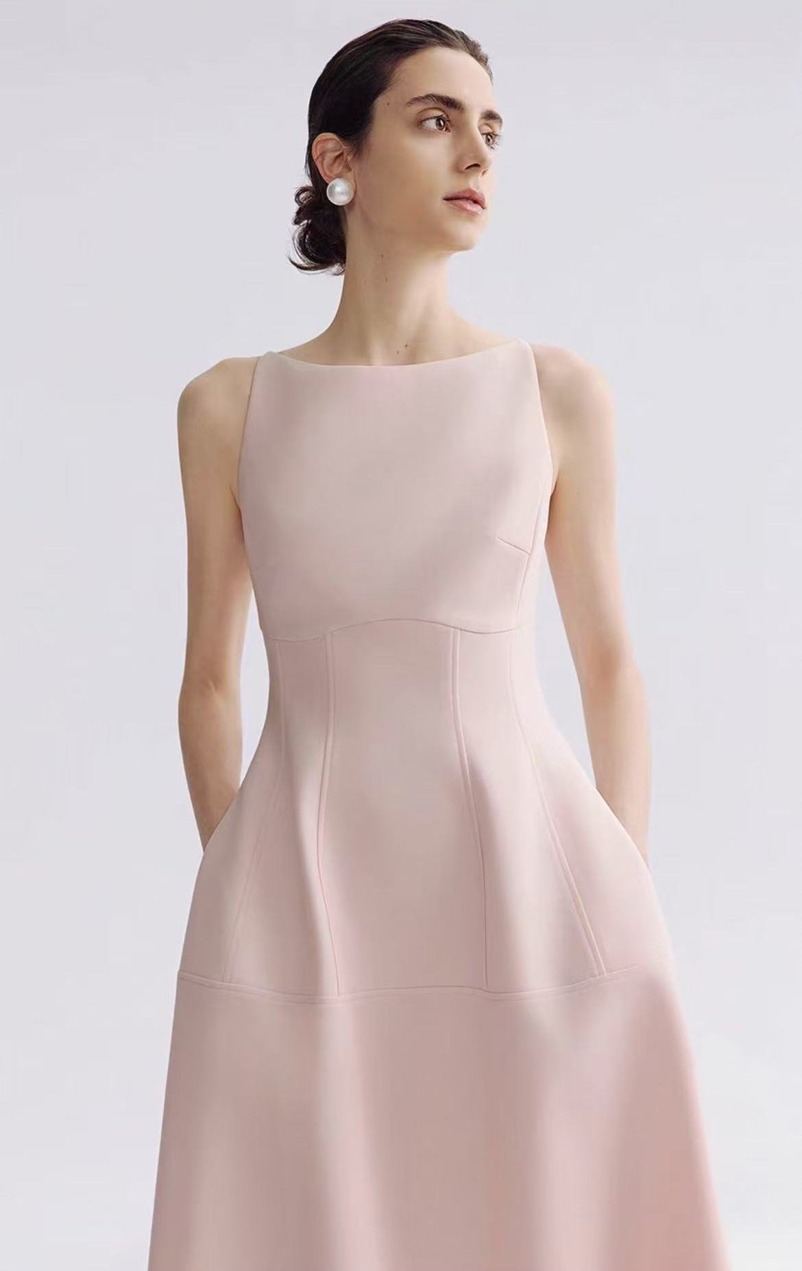 Modern Summer Silhouette Midi Dress