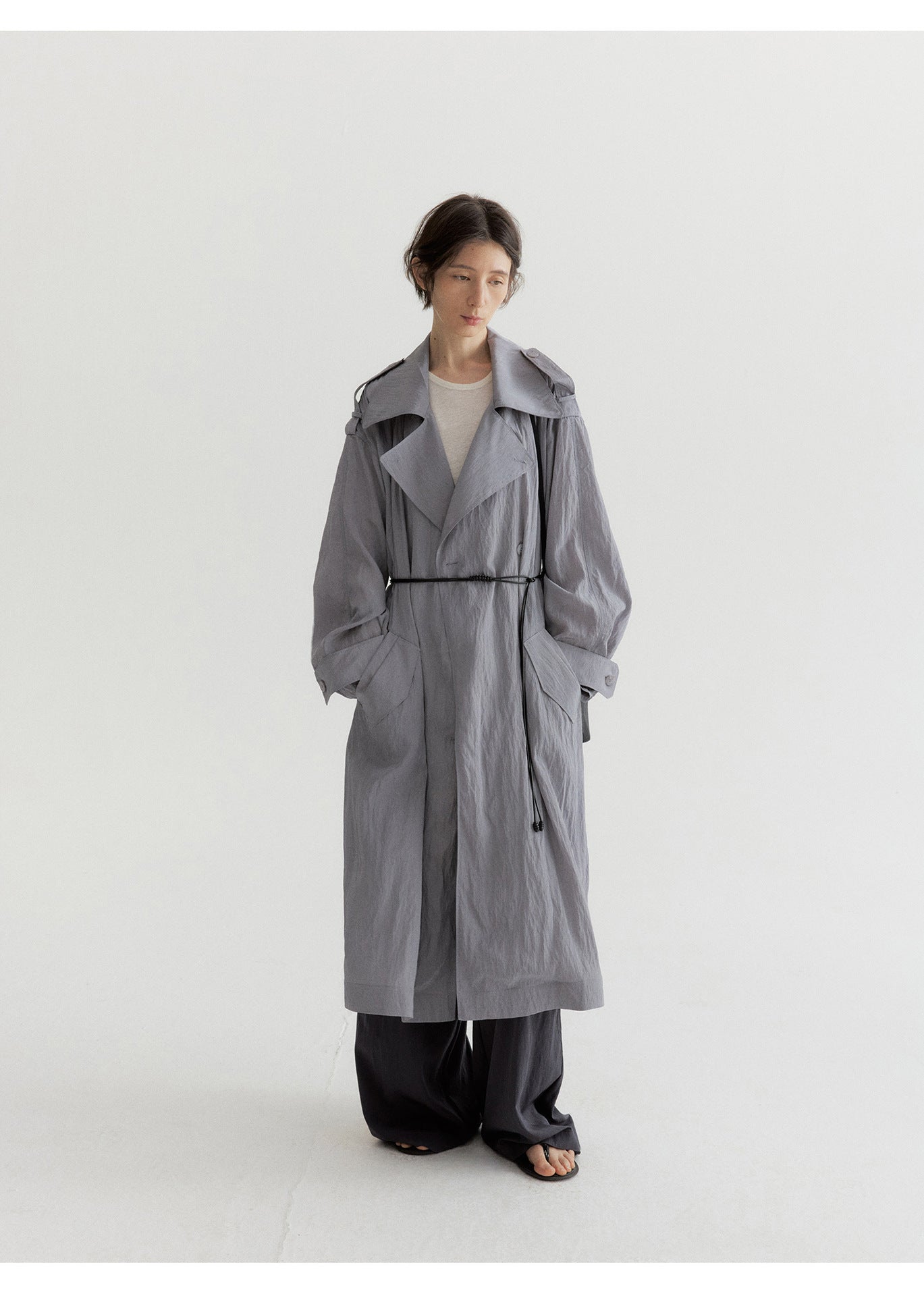 Satin Shine Sleeveless Summer Trench – One Size