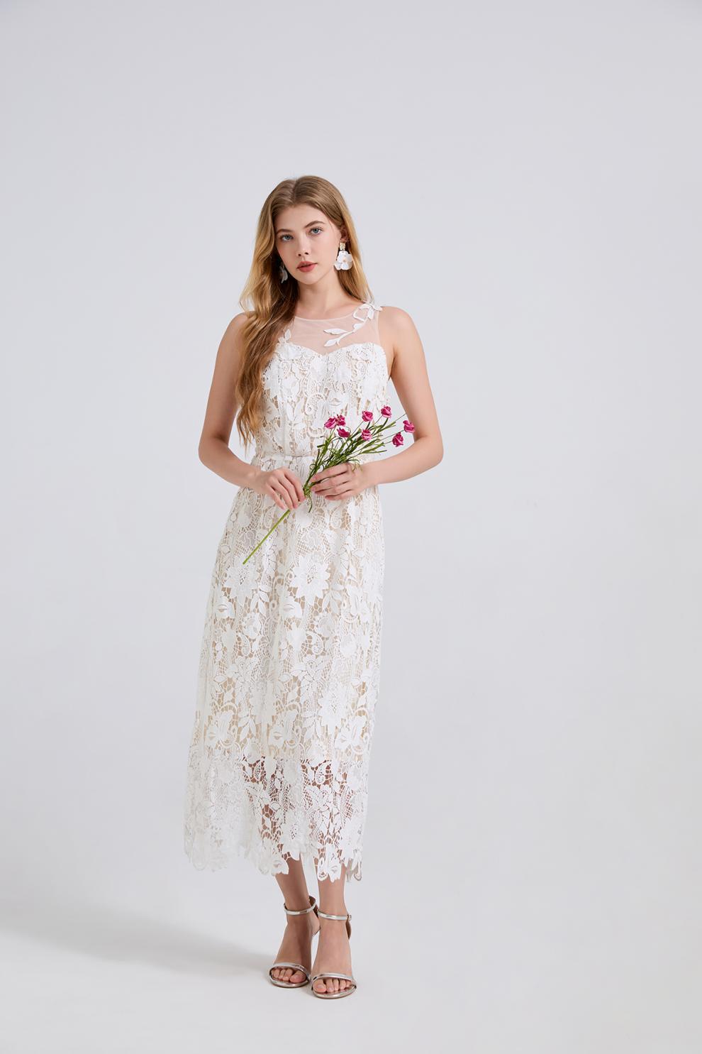Goddess-Style White Lace Maxi Dress