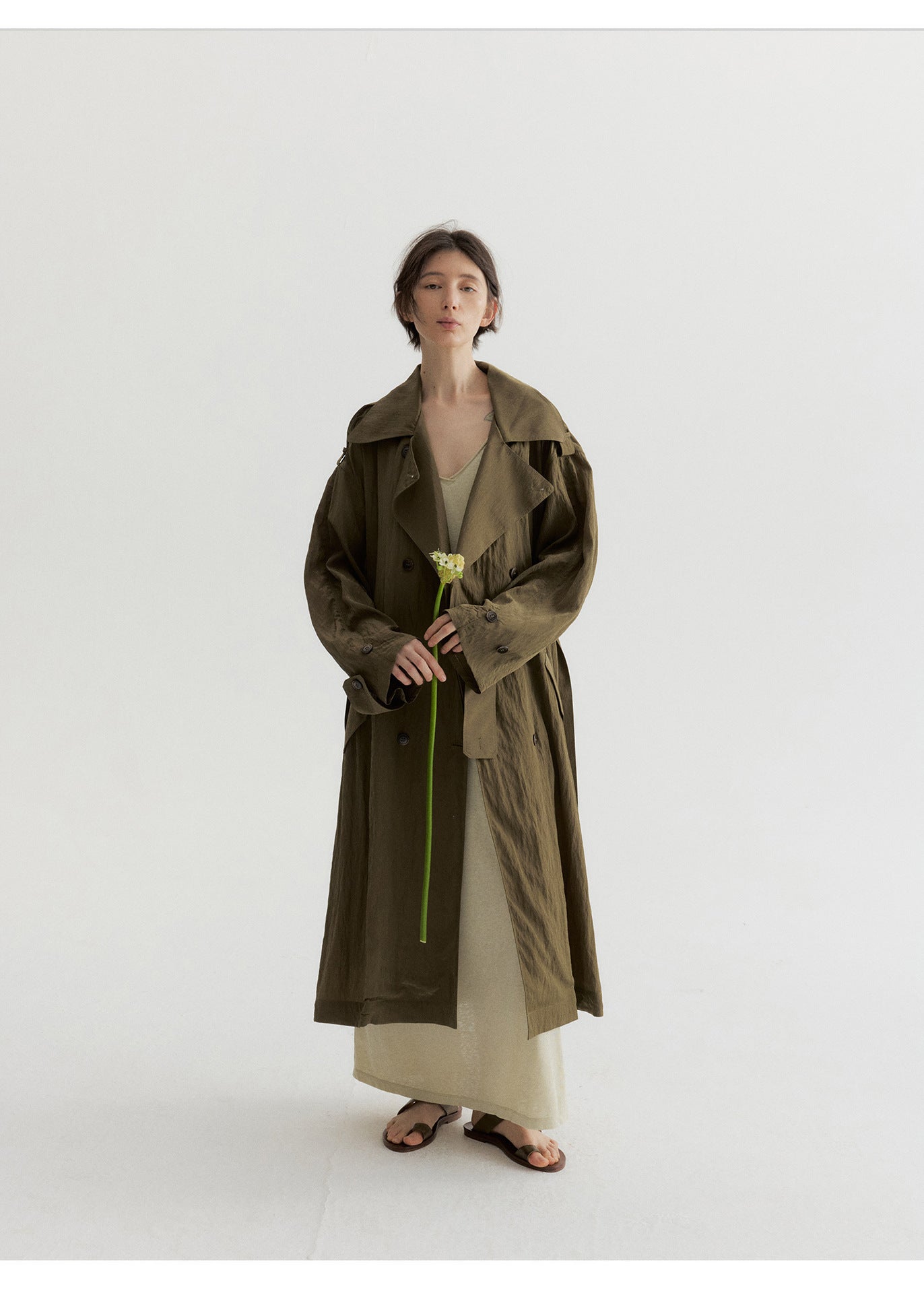 Satin Shine Sleeveless Summer Trench – One Size