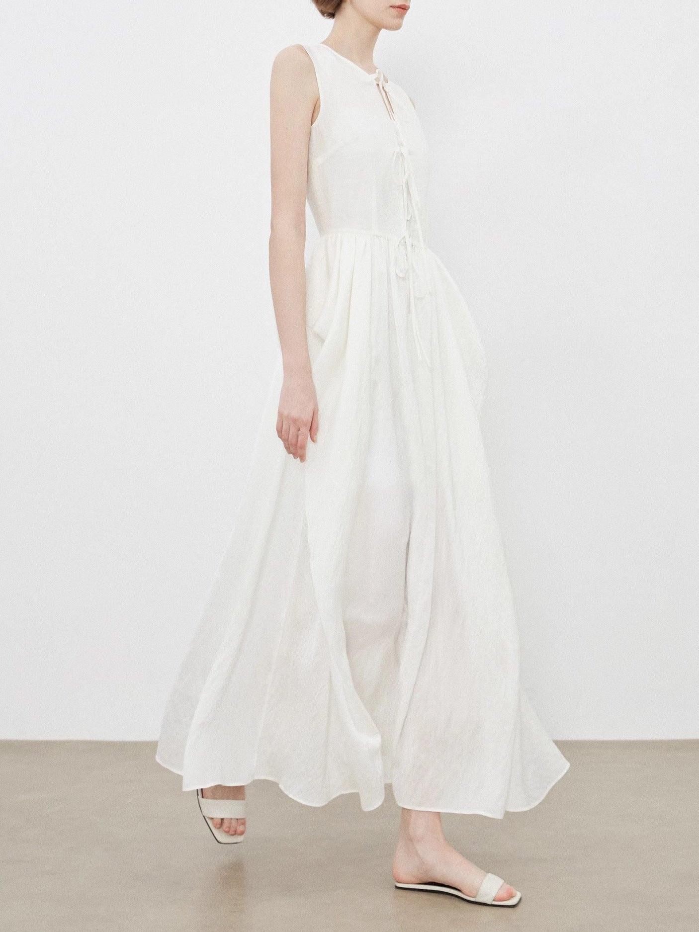 Elegant A-Line Sleeveless Summer Midi Dress