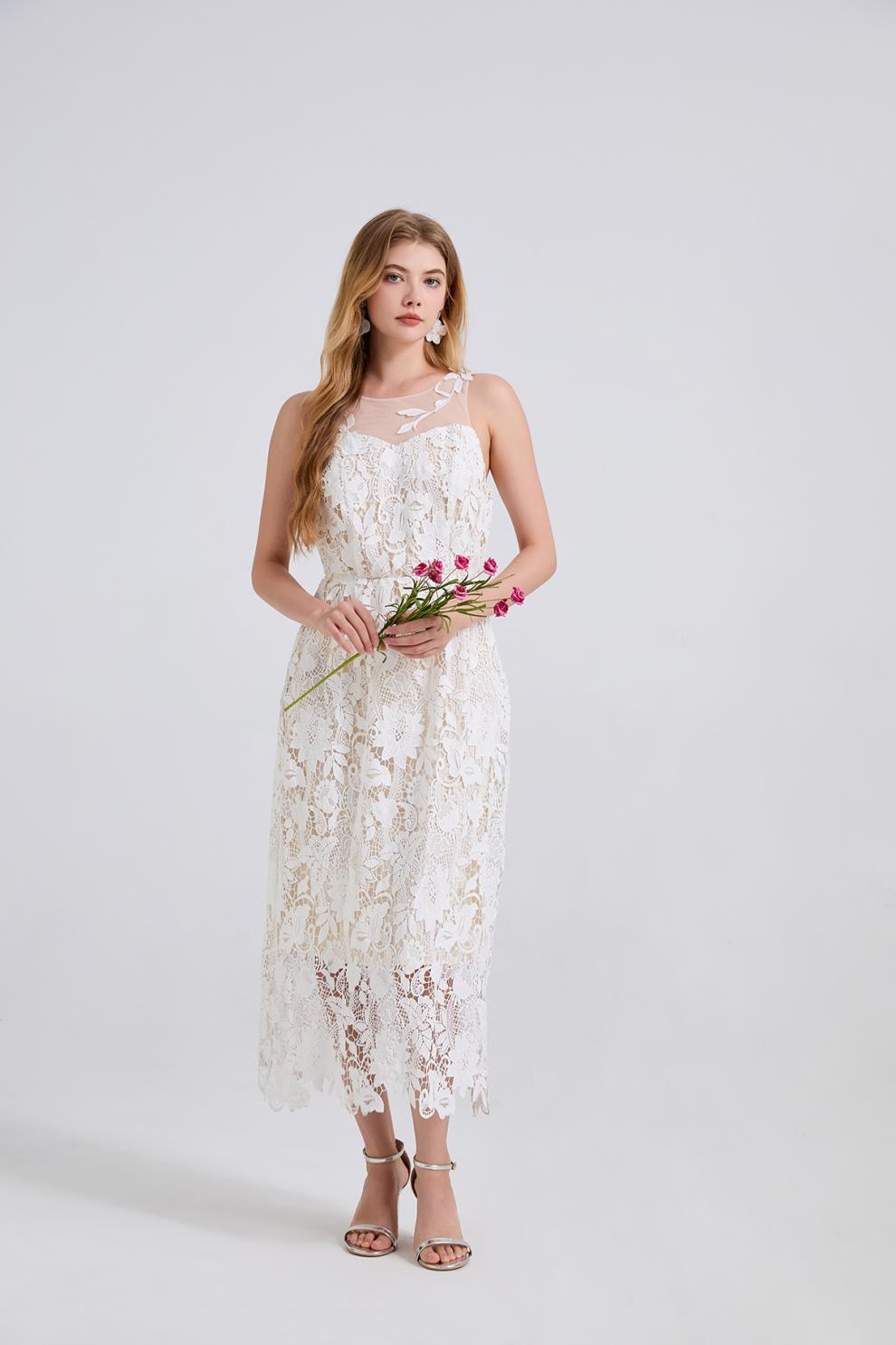 Goddess-Style White Lace Maxi Dress