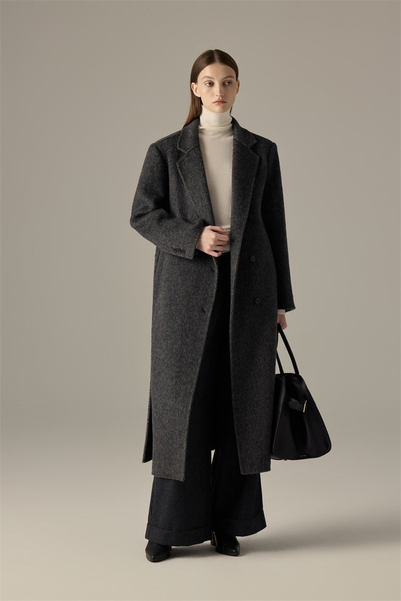Cashmere Wool Structured Shoulder Coat – Timeless Elegance for Cold Days