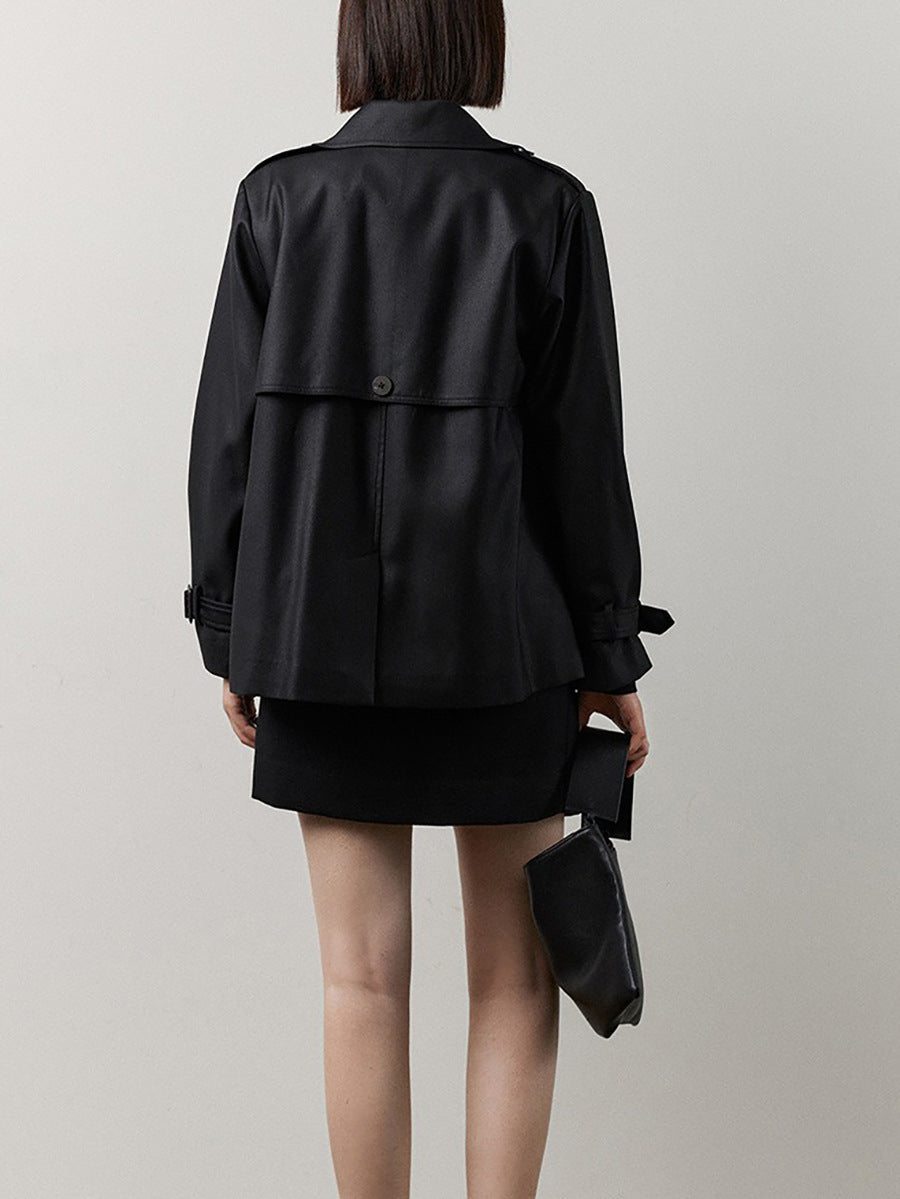 Double-Breasted Short Trench Coat – Timeless Urban Elegance