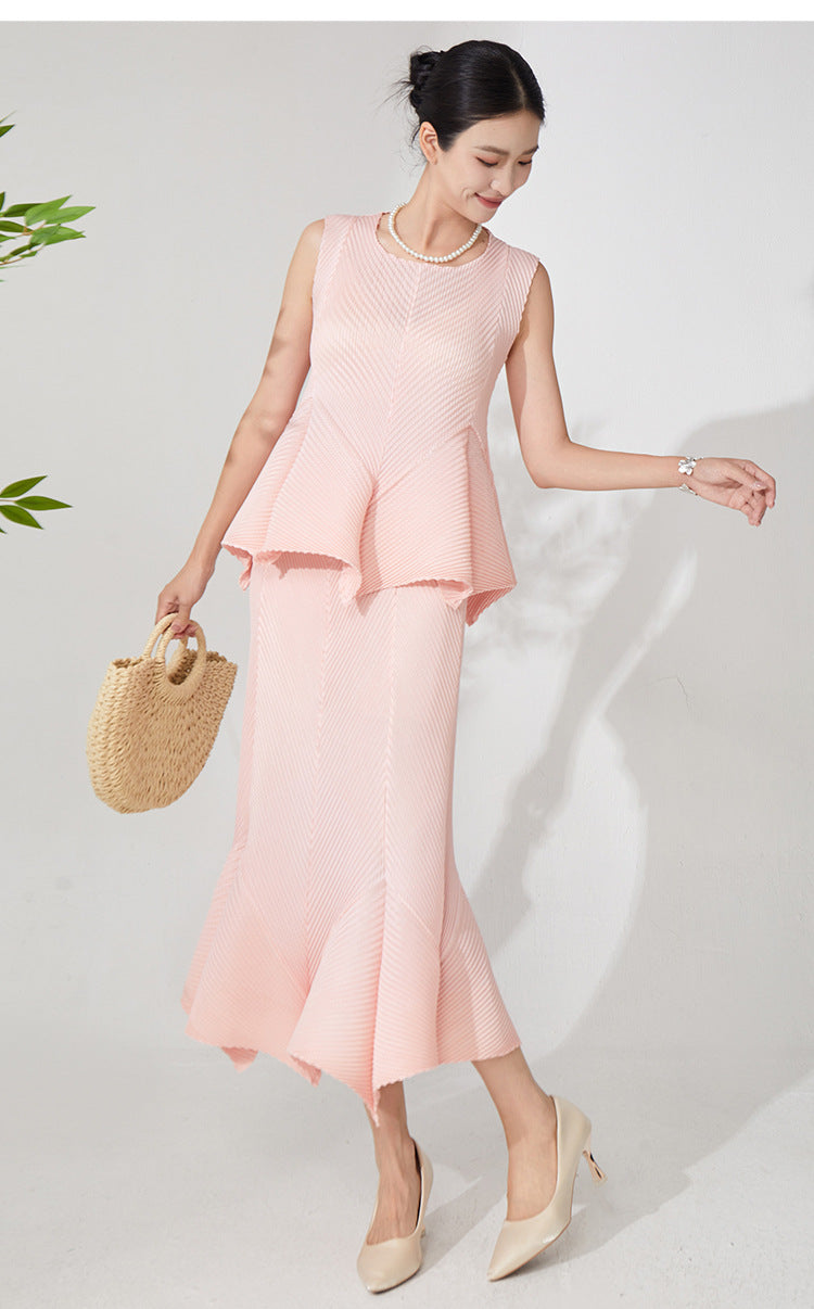 Two-Piece Ruffled Balloon Set – One Size