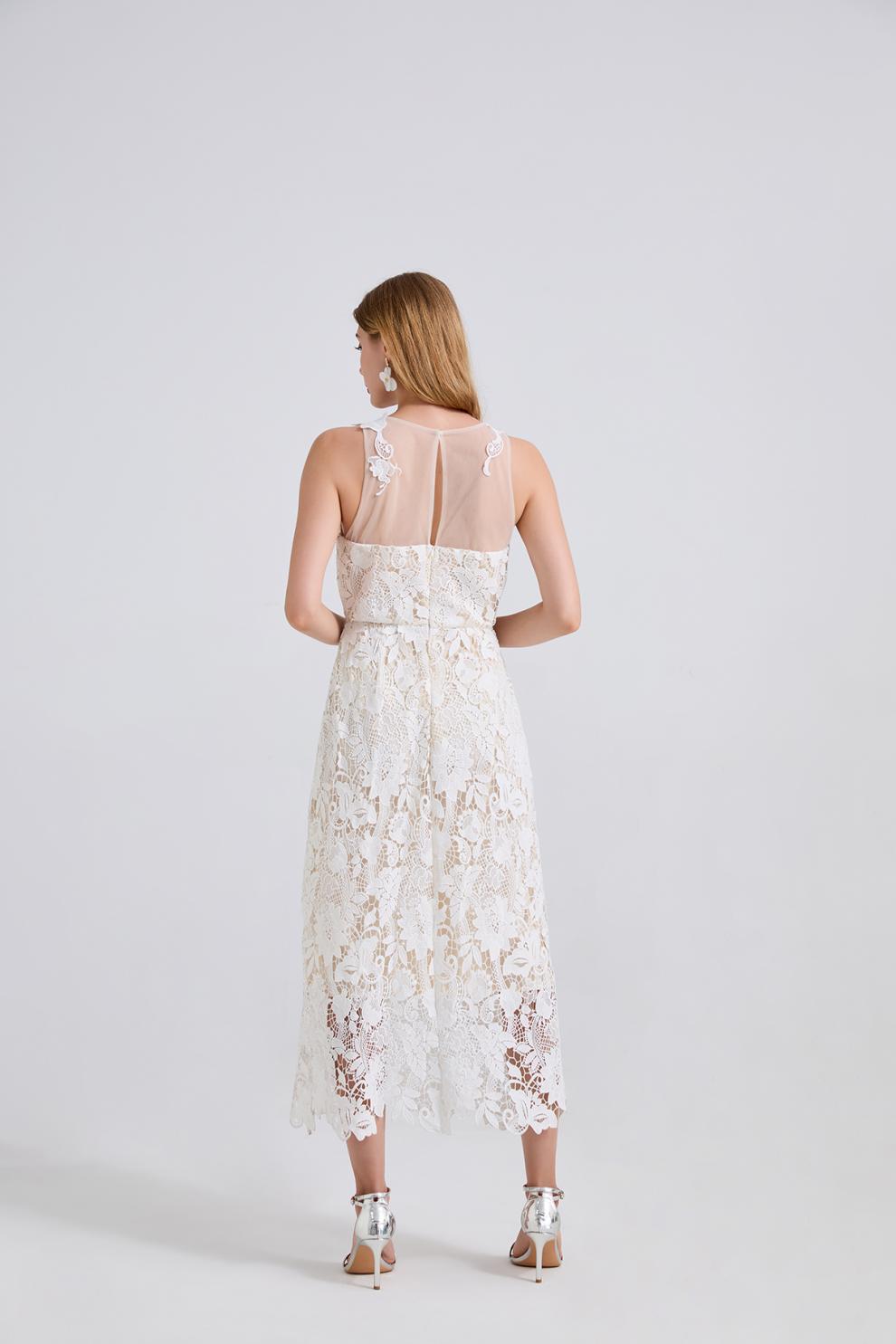 Goddess-Style White Lace Maxi Dress