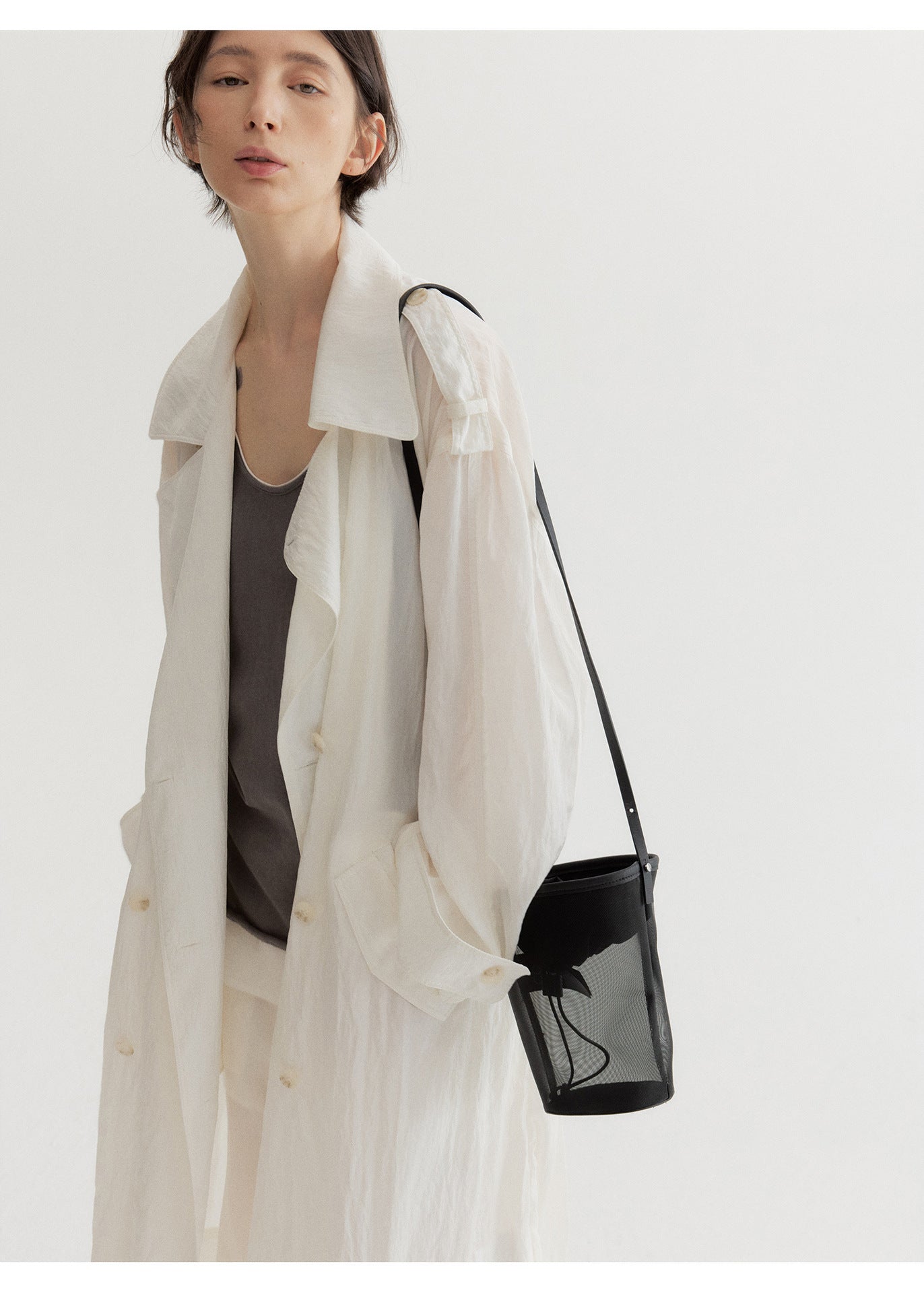 Satin Shine Sleeveless Summer Trench – One Size