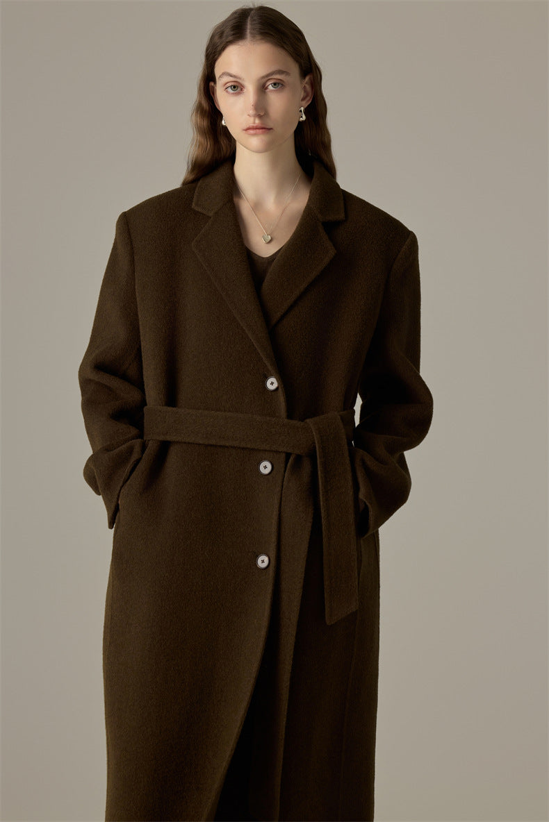 Cashmere Wool Structured Shoulder Coat – Timeless Elegance for Cold Days