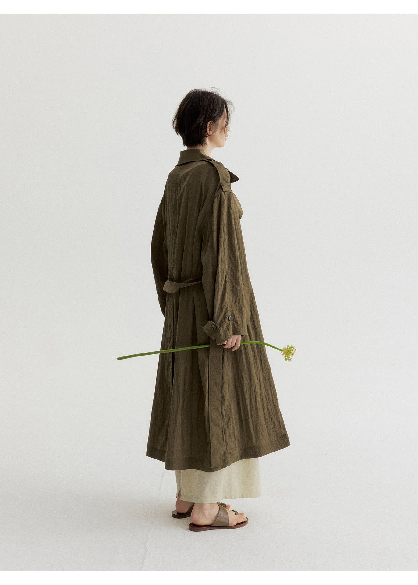 Satin Shine Sleeveless Summer Trench – One Size