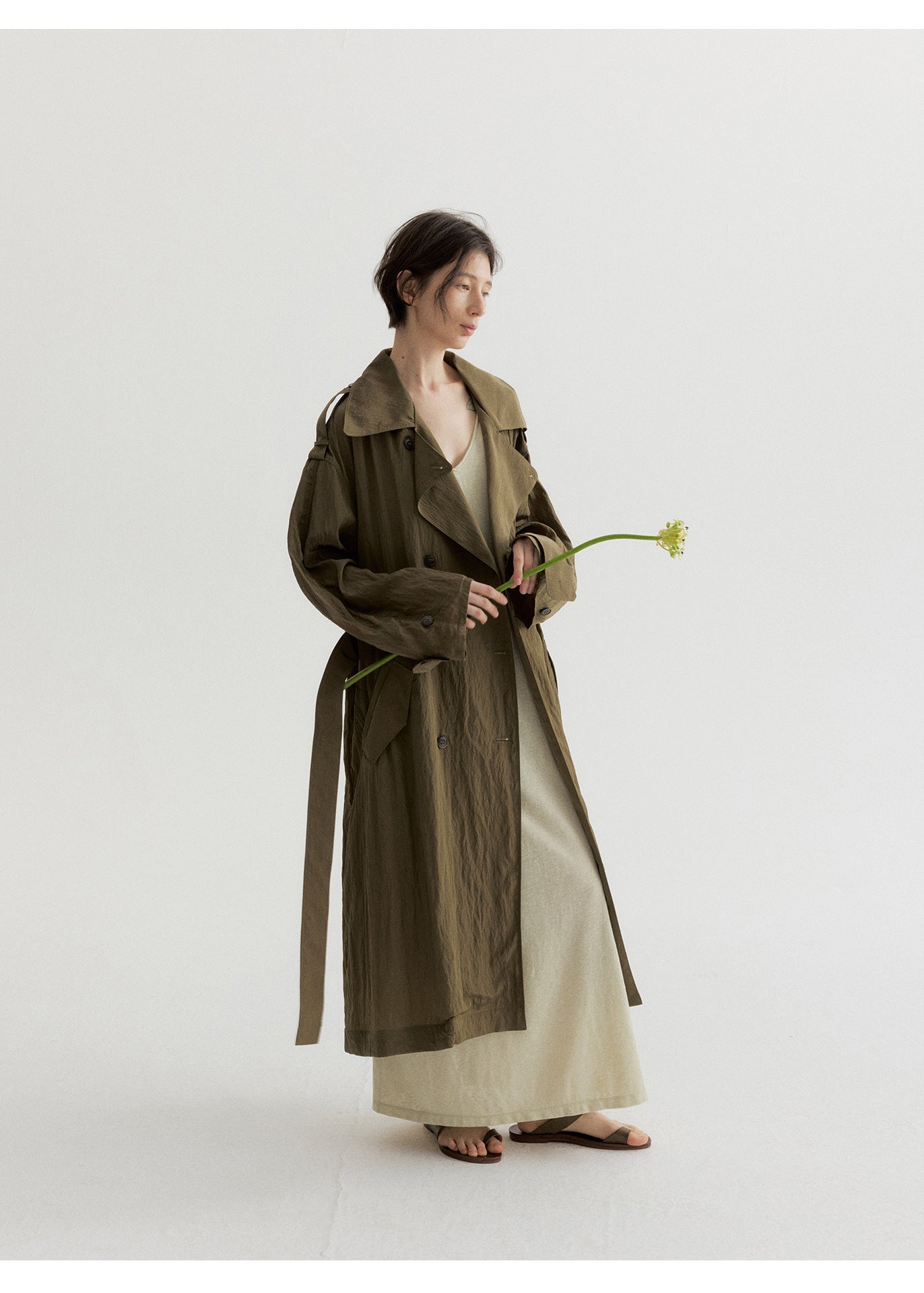 Satin Shine Sleeveless Summer Trench – One Size