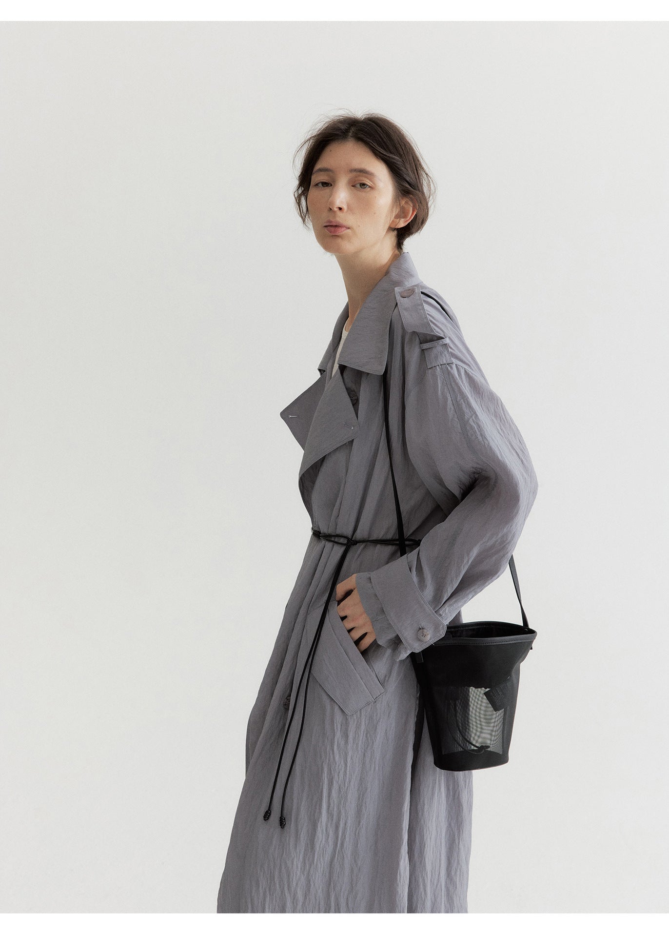 Satin Shine Sleeveless Summer Trench – One Size