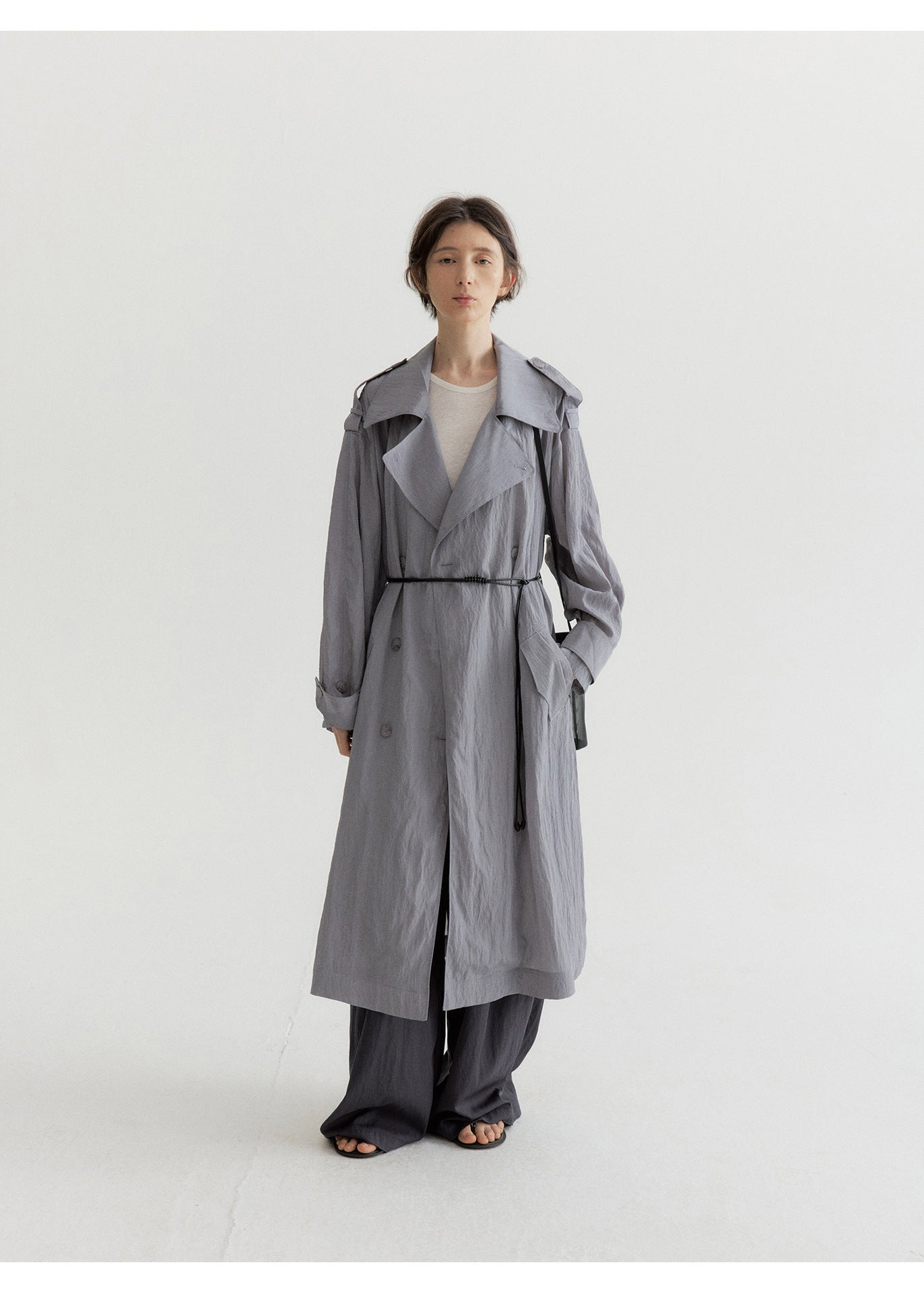 Satin Shine Sleeveless Summer Trench – One Size