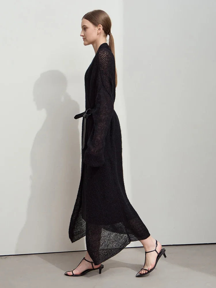 Minimalist Long Knit Cardigan – Soft & Effortless Layers