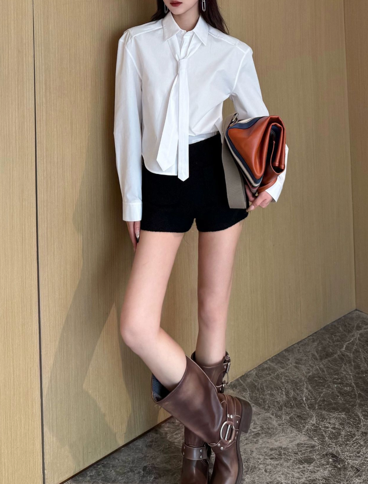 Detachable Tie Cropped Shirt