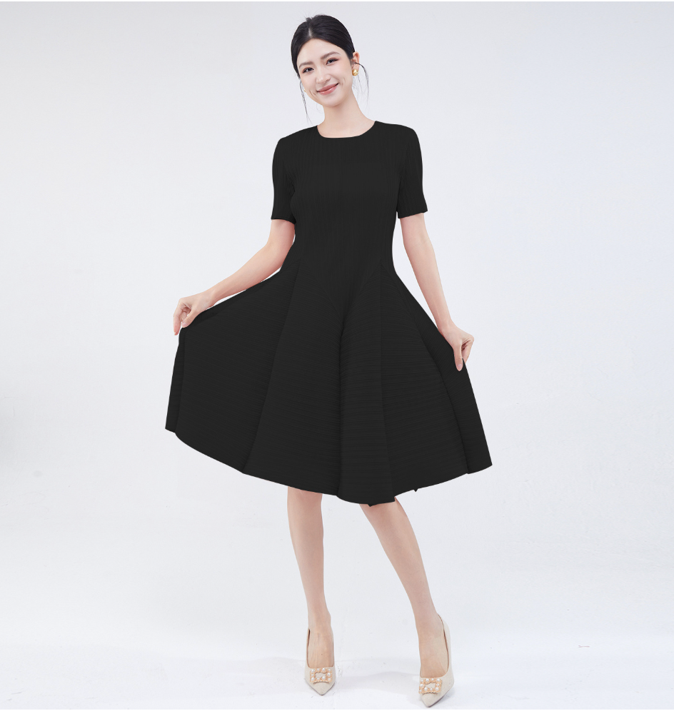 Cloudlight Floral Midi Dress – One Size