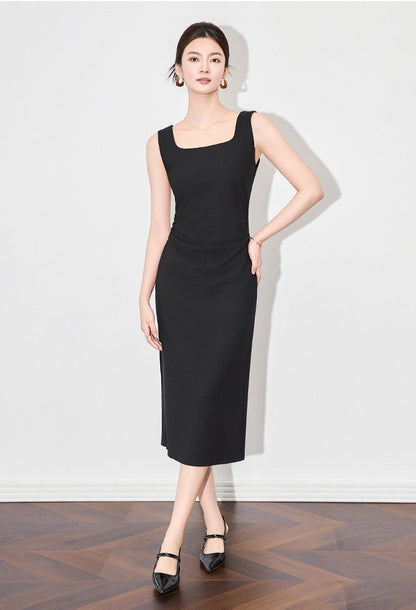 Amélie Noir Lace Contrast Maxi Dress