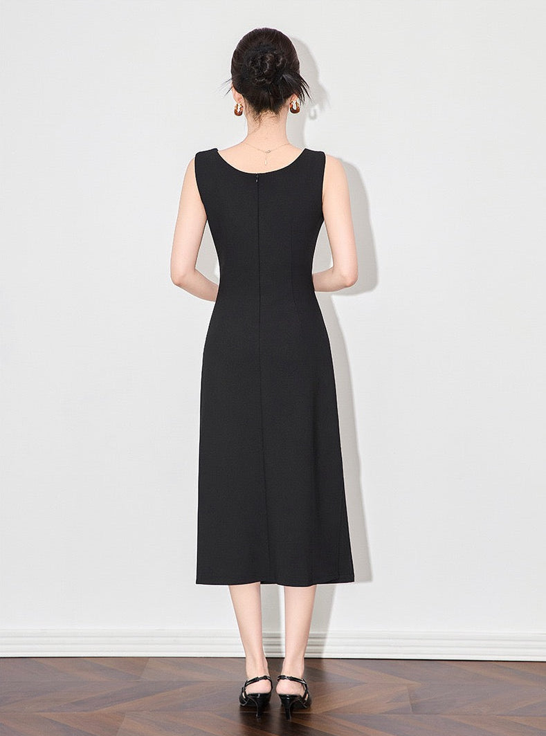 Amélie Noir Lace Contrast Maxi Dress