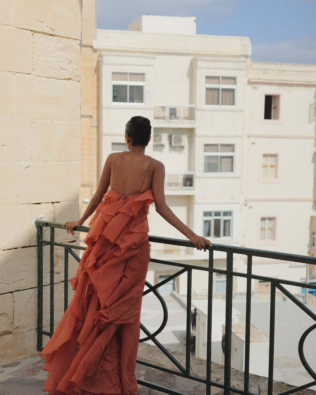 Sienna Backless Halter Maxi Dress