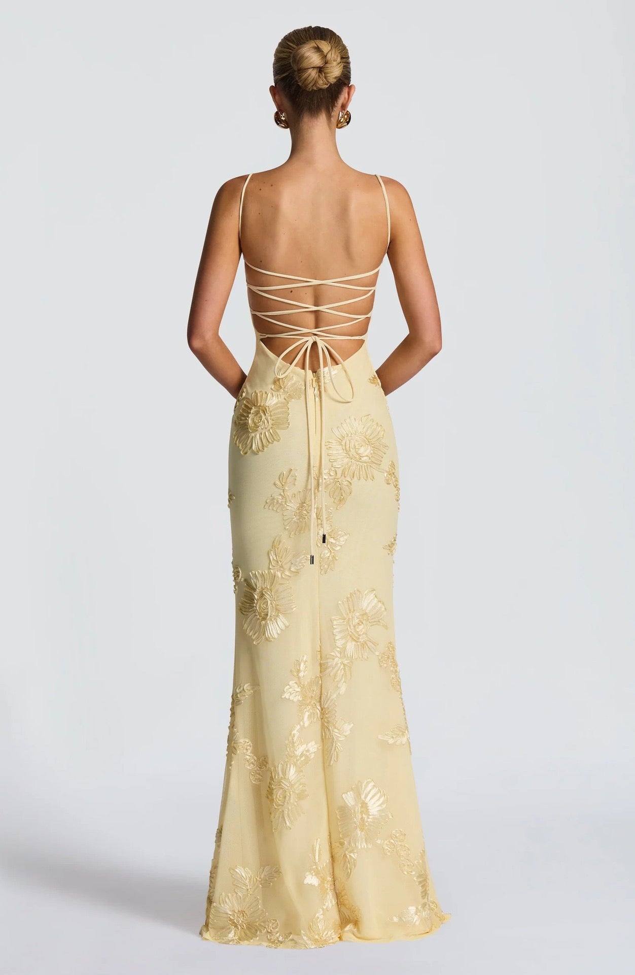 Aura 3D Floral Backless Maxi Dress