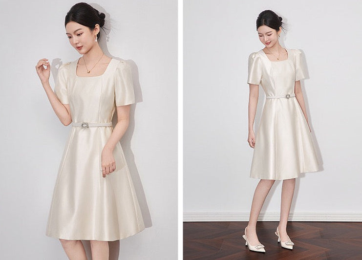 Élodie Square Neck Midi Dress