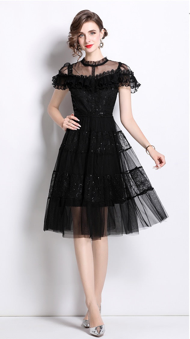 Élodie Mesh Panel Midi Dress