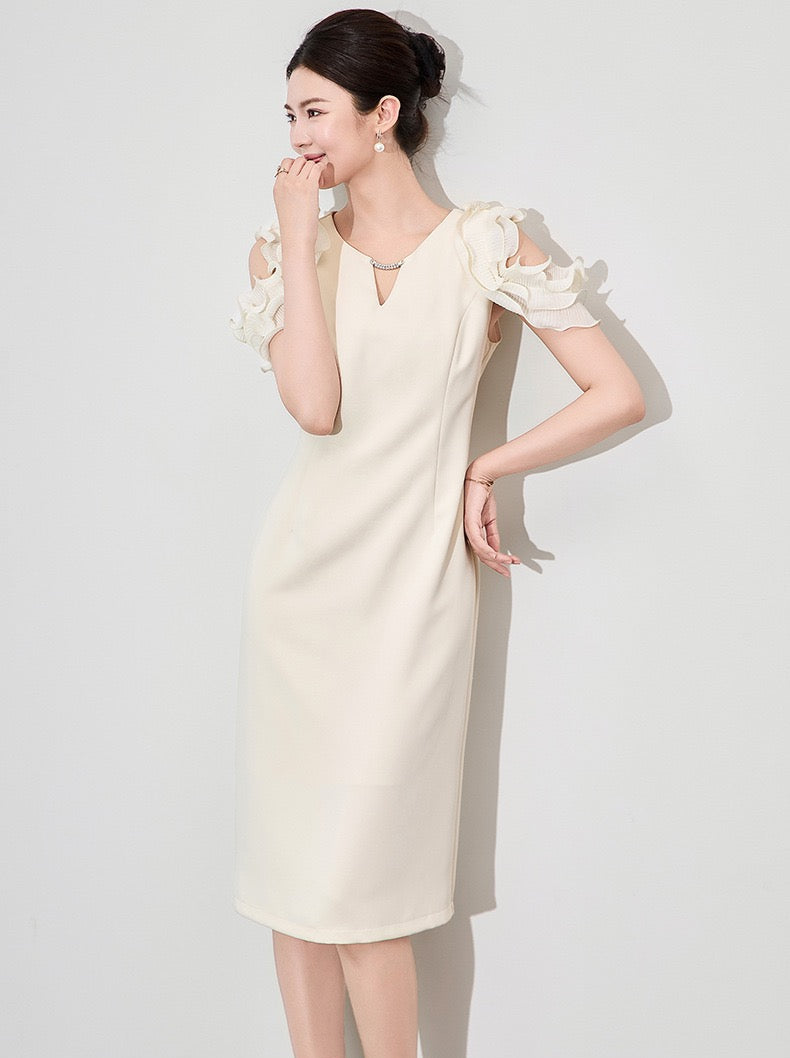 Élodie Lace Off-Shoulder Midi Dress