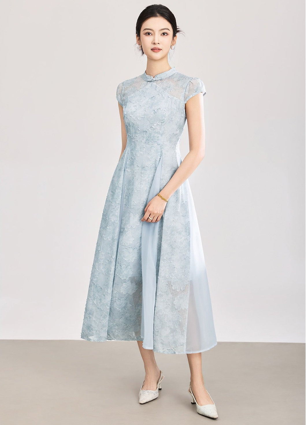 Valentina Embroidered Floral Maxi Dress