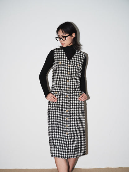 Elara Plaid V-Neck Midi Dress