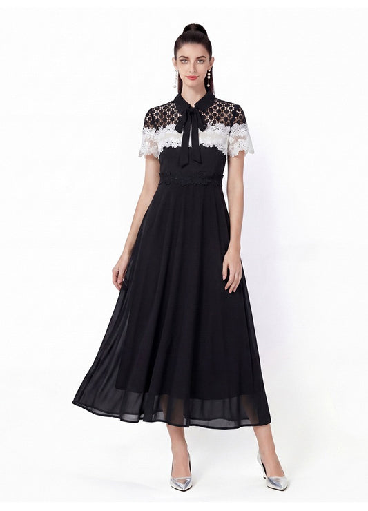 Vivienne Noir Lace Maxi Dress