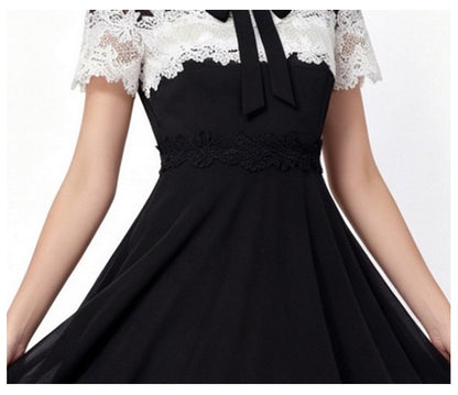 Vivienne Noir Lace Maxi Dress
