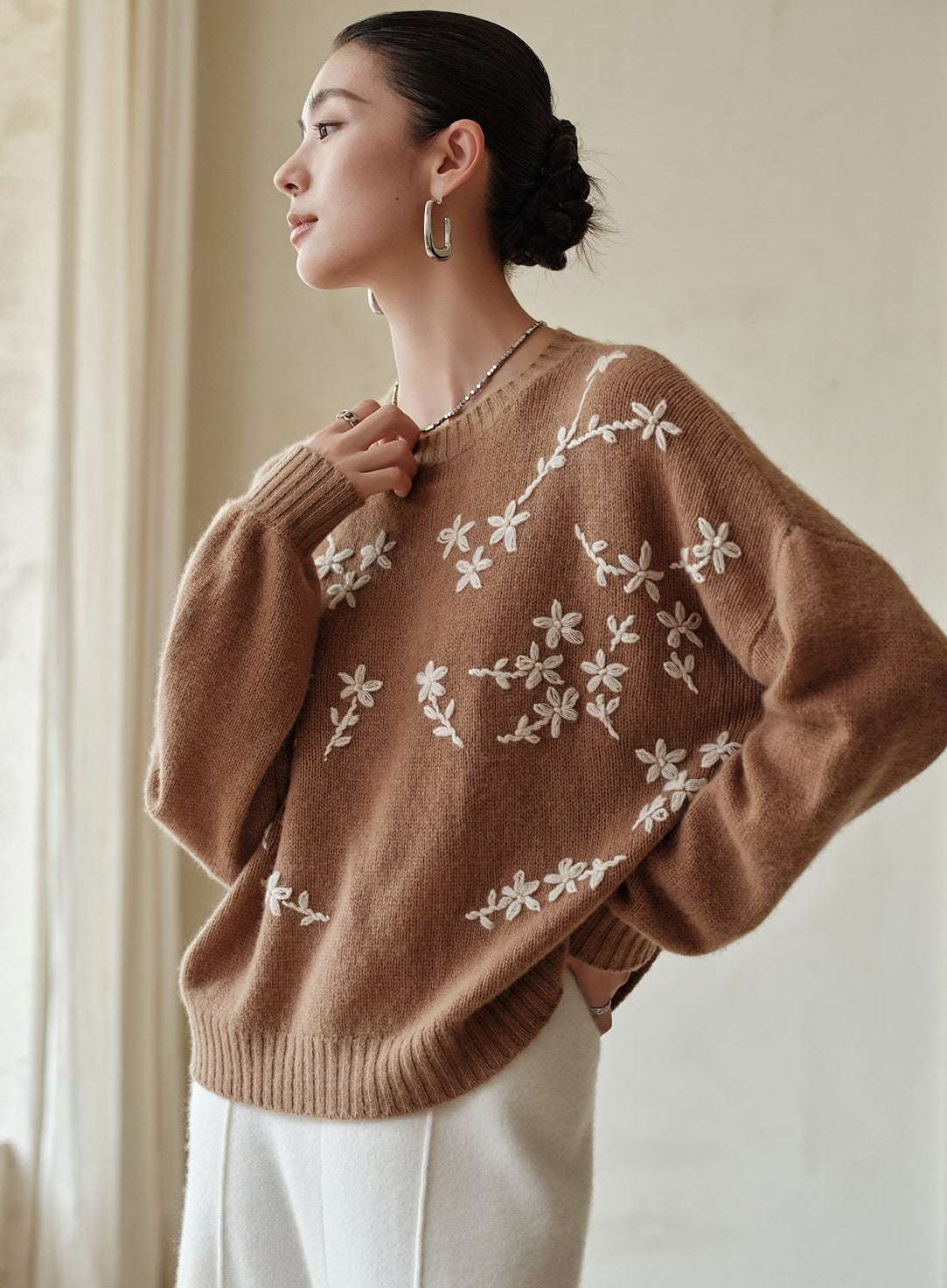 Embroidered Pure Cashmere Crewneck Sweater