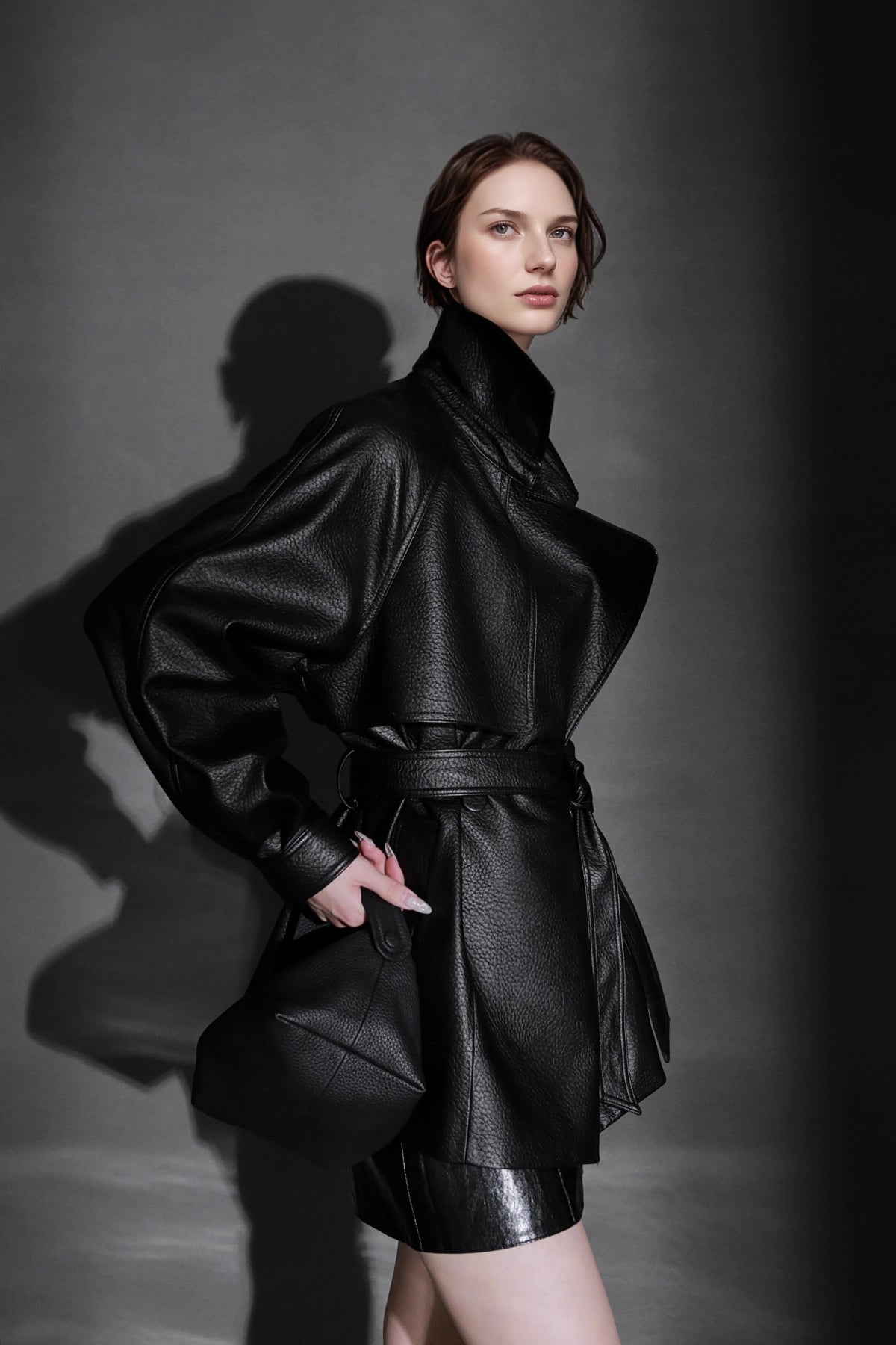 City Glow Balloon-Sleeve Faux Leather Jacket – Slim Fit Waist-Defined Design