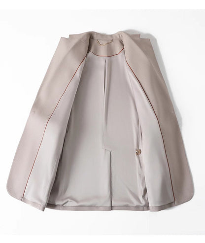 Tailored Grace – Classic Wool Blend Blazer