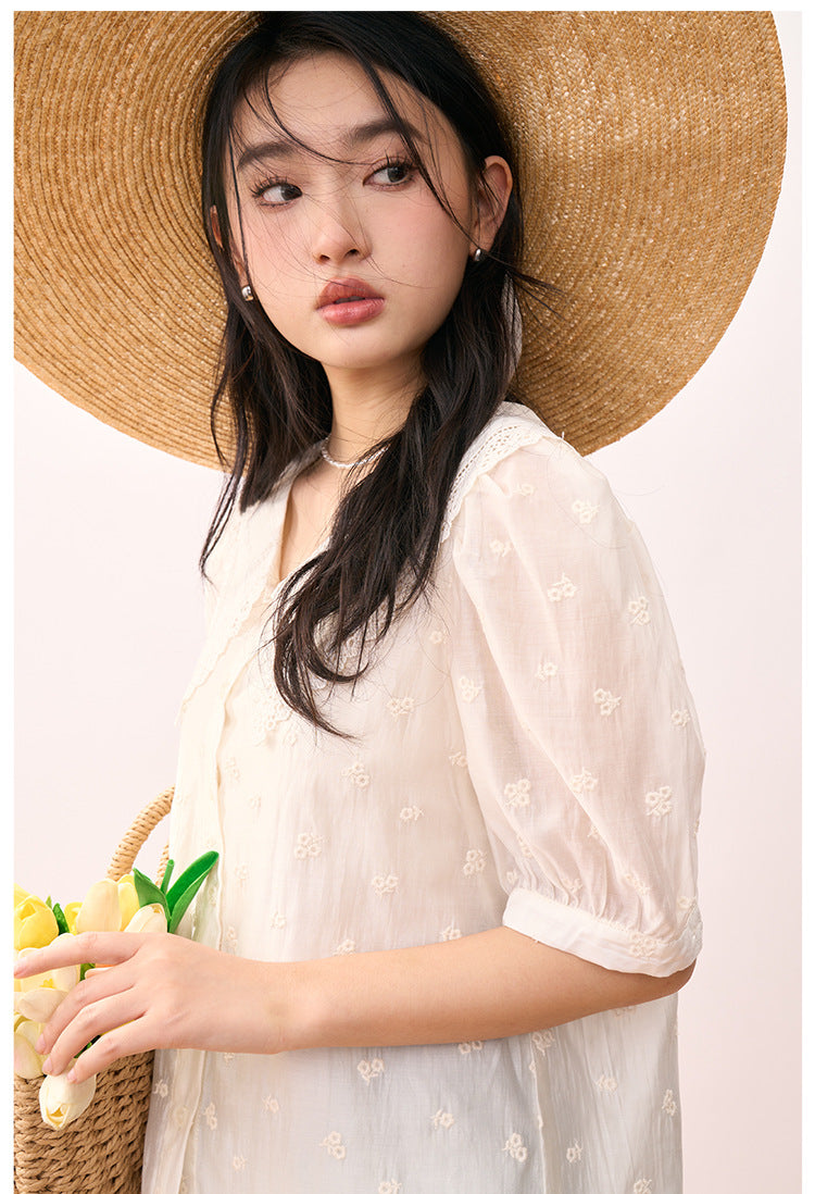 Embroidered Peter Pan Collar Puff Sleeve Blouse