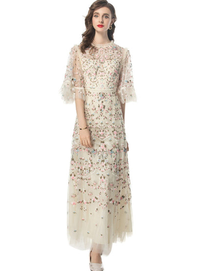 Belleza Princess-Cut Embroidered Maxi Evening Dress