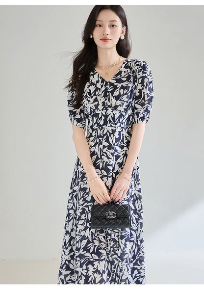 Seraphina Floral V-Neck Midi Dress