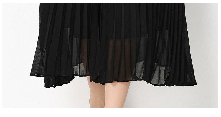 Retro Pleated Detail Long Black Dress