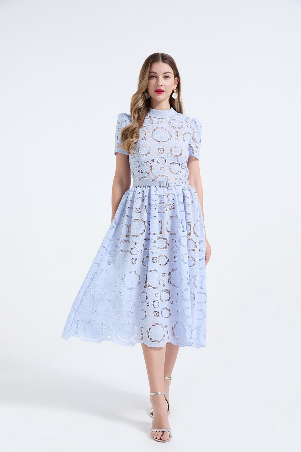 Elegant Lace Puff Maxi Dress