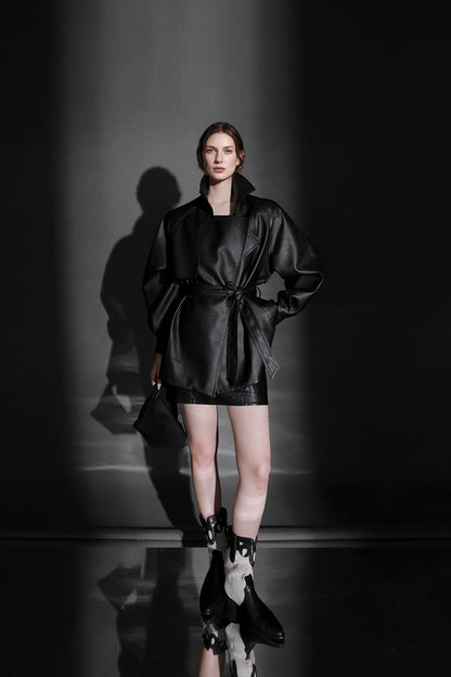 City Glow Balloon-Sleeve Faux Leather Jacket – Slim Fit Waist-Defined Design