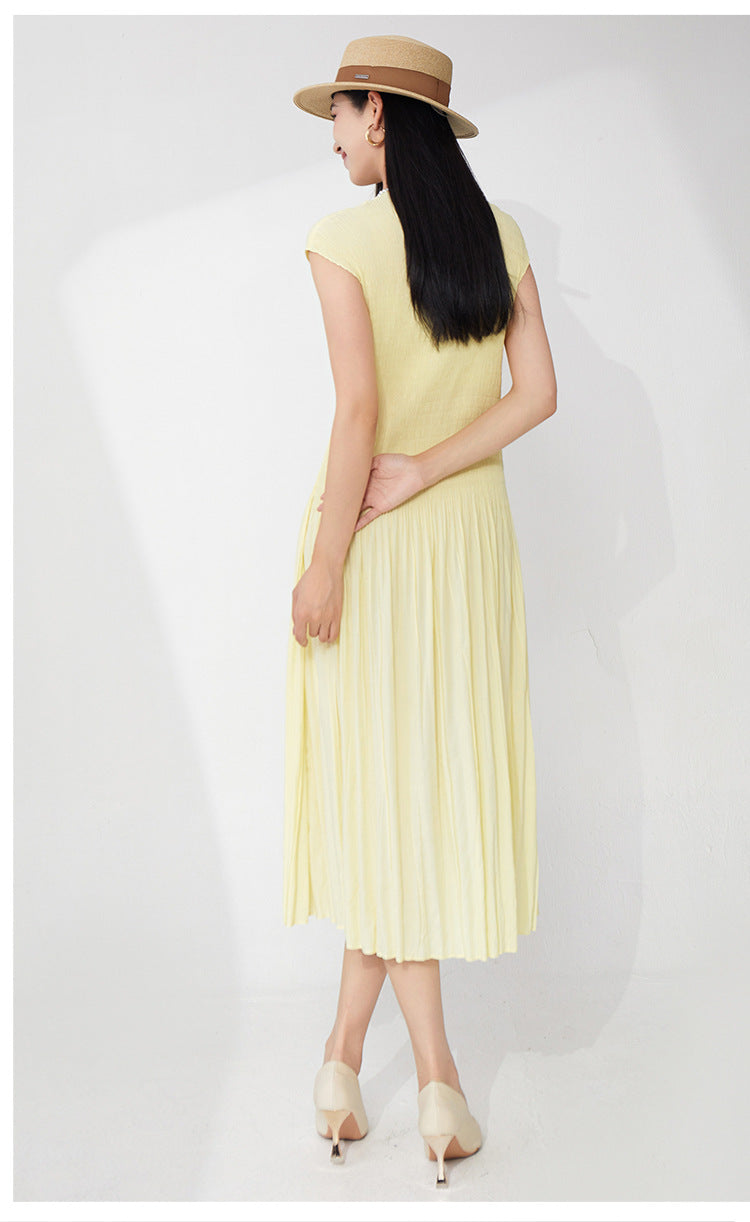 Everyday Pleated Midi Dress – Sleeveless Comfort Fit