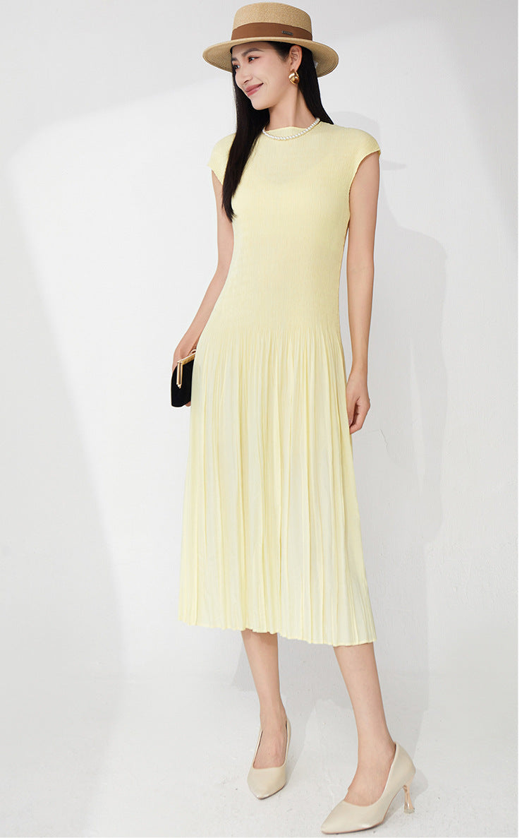 Everyday Pleated Midi Dress – Sleeveless Comfort Fit
