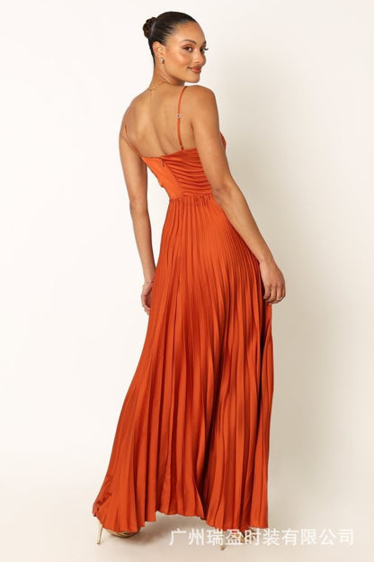 Elegant Pleated Backless Maxi Dress